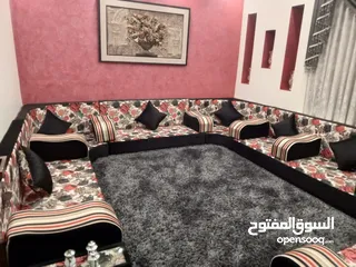  8 غرفة جلوس للبيع استعمال بسيط جدا بحالة ممتازة كلها تفصيل وتتحمل الضغط وكأنها جديدة