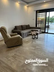  24 شقه مفروشة بالكامل