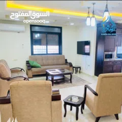  2 شقه مميزة موقع هادئ و استراتيجي مع مدخل خاص الارسال