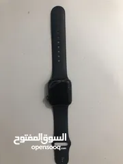  1 ساعة ابل واتش اصليه مكسورة الشاشه تعمل فقط صوت يمكن استخدام الباند او قطعا او فقط منظر للزينه