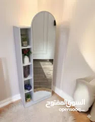  11 مرآة أرضية فاخرة مع رفوف جانبية – قطعة ديكور تخطّف الأنظار حوّلي أي زاوية في بيتك لمساحة أني