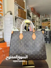  20 متجر لبيع الحقائب جملة و مفرق توصيل الى جميع انحاء البلاد