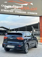  23 كيا نيرو 2022 كهرباء فل اضافات بريميوم بلس اعلى صنف فحص كامل ممشى قليل لون كحلي جمرك جديد