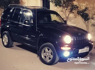  15 جيب ليبيرتي 2002  امريكي2WD  فحص كاش و قابل اقساط او البدل