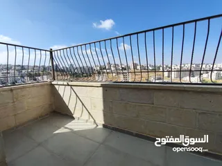  13 فرصة راقية للإيجار – روف مميز بإطلالة مفتوحة في أول رافات قرب سنقرط وصالات الهاشم سابقا