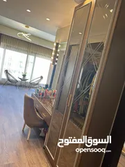  15 فيلا فخمة بناء جديد في الحمر  دابوق متلاسقة مفروشة اثاث جديد وجميل جدا للبيع من المالك