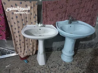  4 براد ماء مع مغاسل حمام  اقرء الوصف