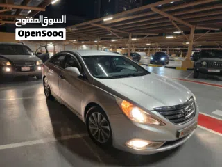  4 هيونداى سوناتا 2014