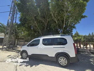  2 بيجو ريفتر 2022 للبيع