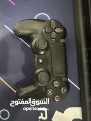  2 Ps4 Orignal controller.