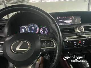  2 لكزس GS350 F خليجي وكالة عمان المالك الاول