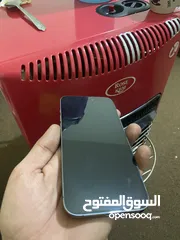  7 ايفون 14promax 256gلون بنفسجي ولا شخط الفريم وكاله ولا مغير اشي