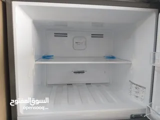  3 ثلاجة هونداي حجم 421 لتر لون استيل الموتور مكفول 10 سنوات