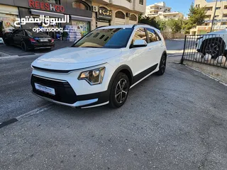  6 حبيب بدور توفر بنزين بس كيا نيرو اوفر سيارة في السوق
