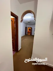  14 منزل مستقل للبيع