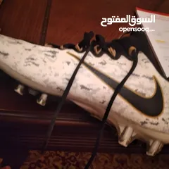  3 حذاء كرة قدم