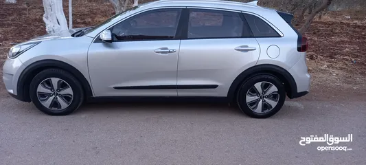  3 كيا نيرو 2018 للبيع