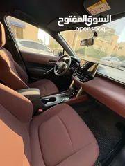  8 Toyota Corolla Cross 2023