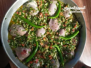  16 شيف طباخ شرقي وغربي وسلطات ابحث عن عمل خبره اكثر من 15سنه في فندق القدس وفندق جراند بلاس عمان