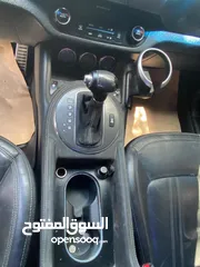  5 كيا سبورتاج 2012
