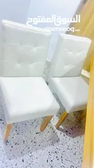  2 طاوله خشب زان ثقيله كراسي جلد ولا خدش