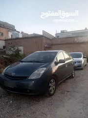  1 تويوتا بريوس