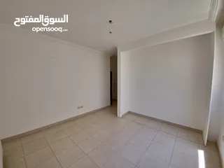  4 شقة فارغة للايجار لم تسكن في الكرسي 239 متر