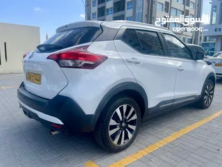  4 Nissan kicks 1.6L No2 Oman vehicle