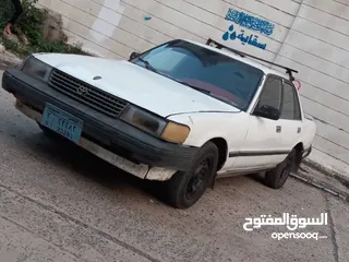  3 كرسيدا 1992السعر 900دولار عرض 24ساعه