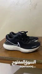  1 Nike Invincible Run 1 Black
