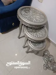  1 طقم طاولات مصري للبيع
