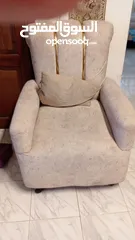  1 طقم كنب كورنر  للبيع 7 مقاعد ......