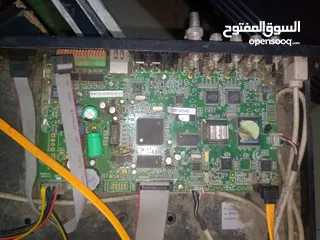  3 اجهزة DVR عدد 2 للاستفاده منهم قطع الكل  5 دنانير