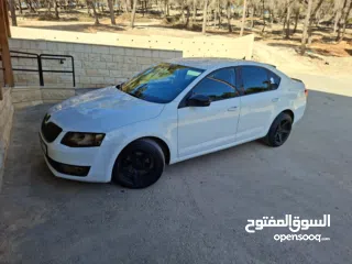  1 سكودا اوكتافيا 2016