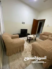  1 شقة غرفة و صالة و مطبخ و حمام مفروشة بالخوير بسعر مذهل و يوجد غرف و شقق بالعذيبة  furnished 1 bhk