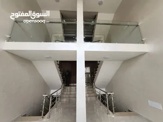  5 شقة مع روف دوبلكس للبيع في منطقة الظهير - ref : 14490