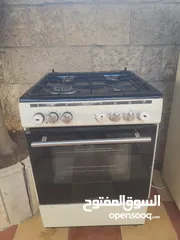  3 ثلاجه +فرن غاز كهربا بوضع جيد مافي مشاكل شغال100ل 100