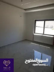  6 شقق فخمه ومميزة جديدة لم تسكن عدة مساحات لقطه وبسعر مغري جدا عرض خاص أرقى مناطق تلاع العلي