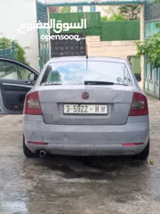  4 للاستفسار الاتصال من الساعة 10صباحا حتى التاسعة مساء.  ابو صقر