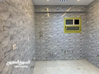  3 شقة للبيع أول سكن في الحي السابع بالشيخ زايد