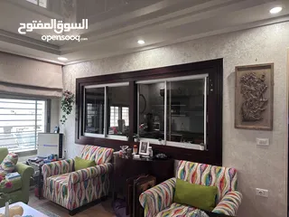  11 شقه فاخره  200 متر +روف وتراس 110 ديكورات فاخره وجاهزه للسكن