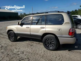  3 Toyota Land Cruiser 2003 Golden