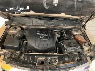  8 سياره بحاجه الى ماتور  اتوماتيك سوزوكي LX7  موديل 2007السعر 4500  ترخيص لغايه سنه كامله 2025