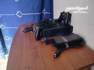  5 مفلاشية XBOX 360للبيع حببة النقية السعر 25.000 قابل للتفاوض  وقابل للإستبدال ب PS4