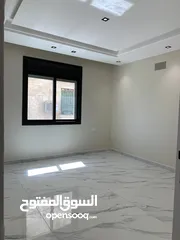  8 شقق فاخرة بتشطيبات عصرية للبيع