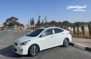 10 هونداي اكسنت فتحة سقف اصليه