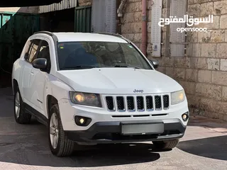  1 جيب كومبس ماطور 2000 بنزين اتومات انتاج 2014.   يد اولى  عداد km اصلي 164000