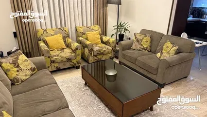  6 طقم كنب مستعمل اشلي