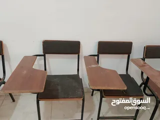  1 كراسي مركز مدرسه بحاله جيده , حديد قاسي يتحمل اوزان كبيره