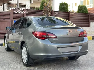  12 أوبل أسترا 2018 بحالة ممتازه فحص 7 جيــــــــــد للبيع